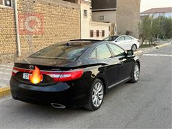 هيونداي أزيرا